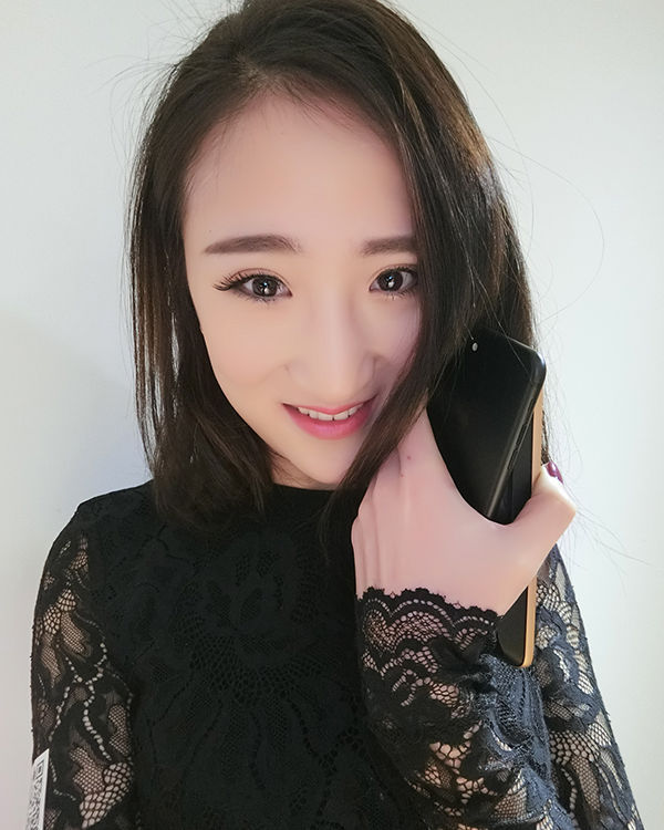 卡西欧自拍神器tr750怎么换电池,卡西欧tr750拍照效果