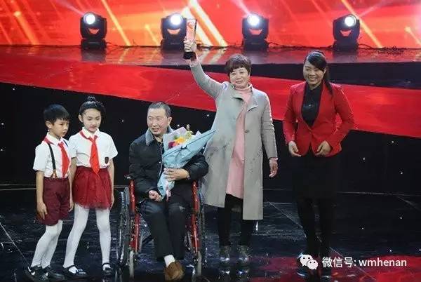 感动中国人物王锋视频,十大感动人物王锋