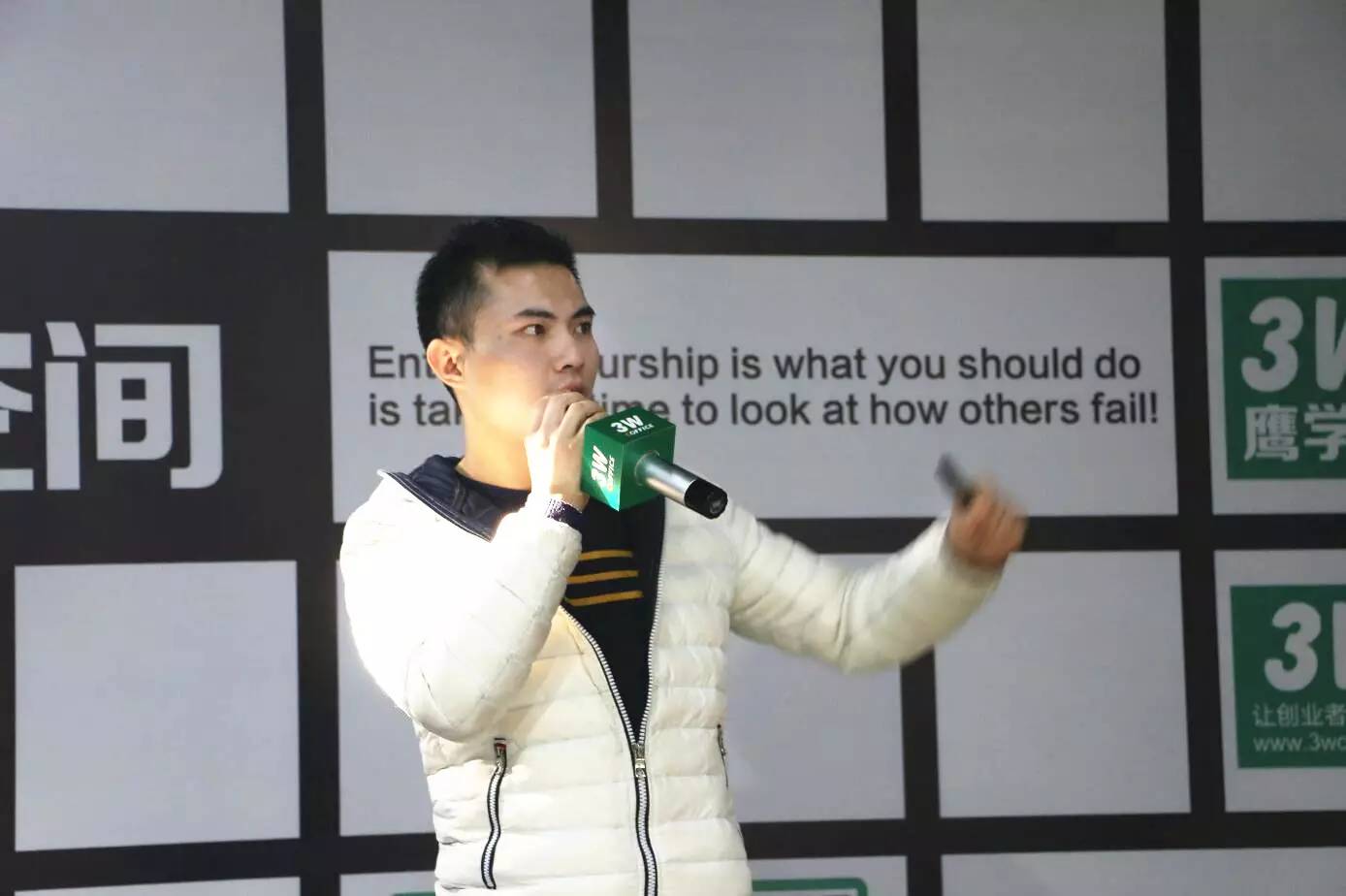 霸道总裁赚钱,商界大佬教你赚钱