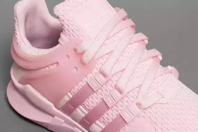 粉色大牌鞋子推荐,情侣鞋潮鞋品牌推荐