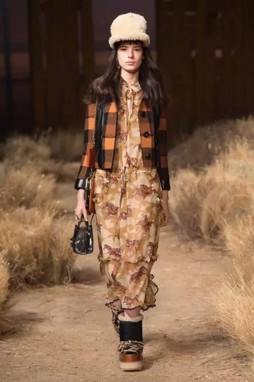 我哭，又跟着阿Sa、吴建豪、Selena 种草了Coach的2017秋冬系列