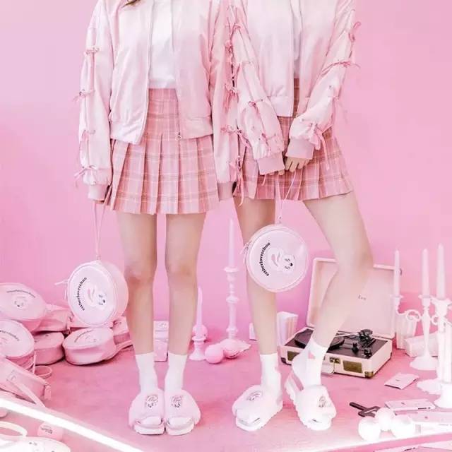 杨幂今年冬天穿的爆款,杨幂最新穿搭又火了