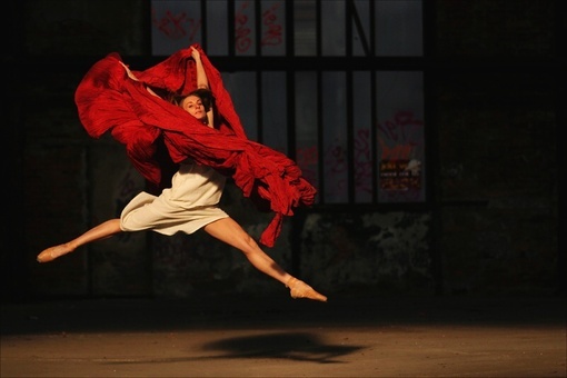 正是好时节,正是好年华