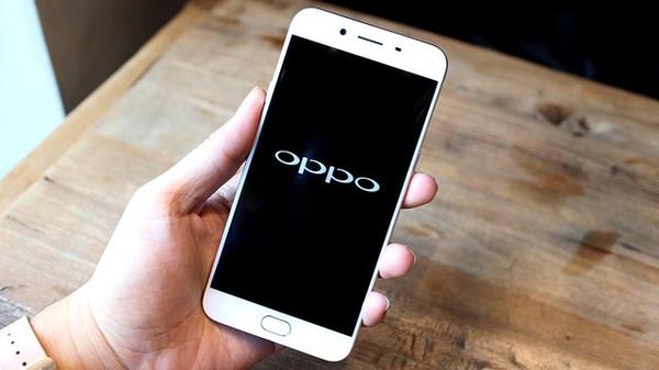 oppo r9手机卡顿反应慢怎么办 (oppo r9换屏幕视频教程)