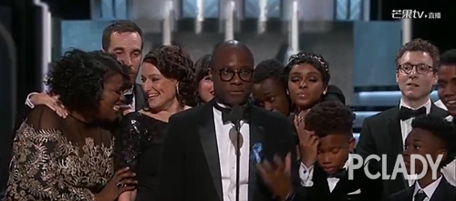 香奈儿老佛爷和梅姨,老佛爷香奈儿梅姨