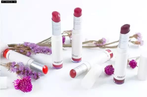 适合雾面唇的口红,雾面唇妆适合什么口红