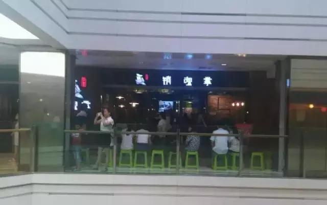 自从踏上重庆地铁2号线，减肥之路越来越远，美食吃得停不下来~