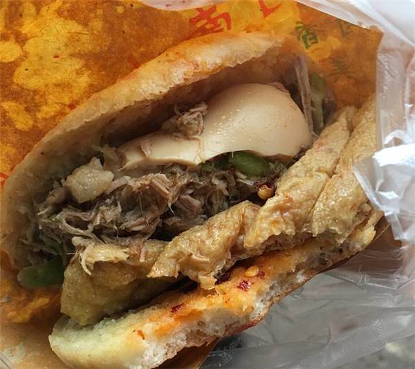 长沙这些永远在排队的外卖小窗口，秒杀了多少大牌餐厅！