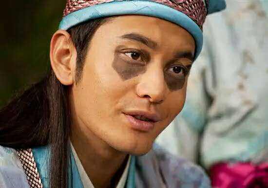 土豆去除黑眼圈最佳方法,黑眼圈怎么消除简单方法