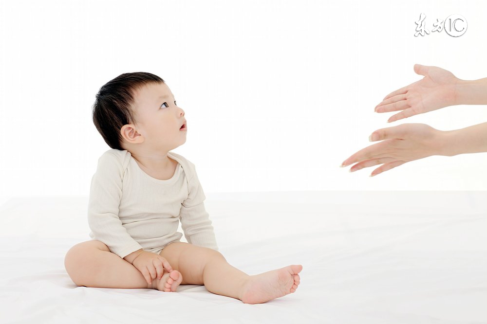 宝妈选奶粉注意什么,宝妈们必知的奶粉挑选小技巧