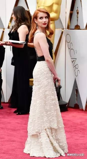 艾玛斯通提名了几次奥斯卡影后 (石头姐艾玛斯通奥斯卡红毯)