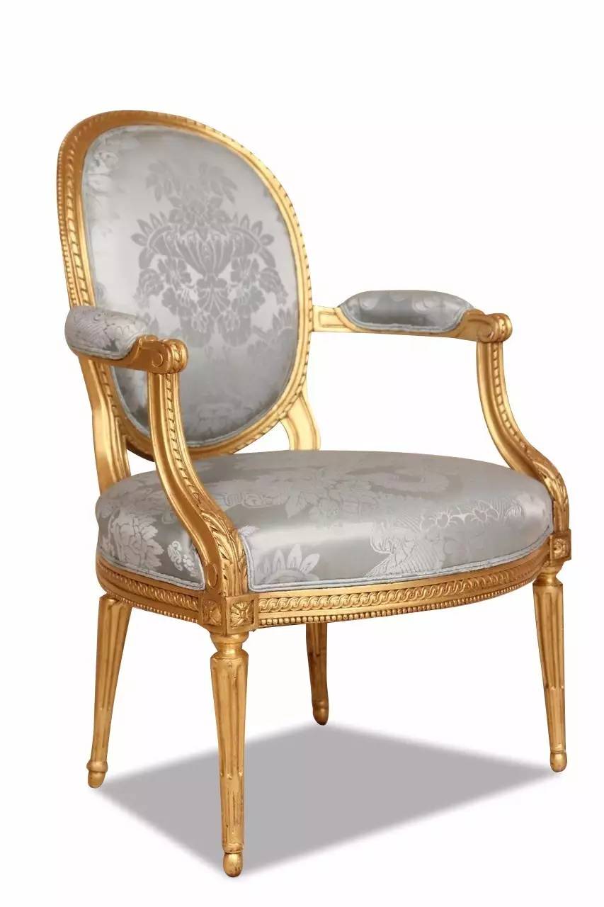 餐桌上餐巾的正确摆法,餐桌礼仪碗筷的使用