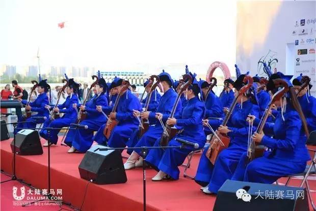 马术文化节开幕,鄂尔多斯驭马节赛事