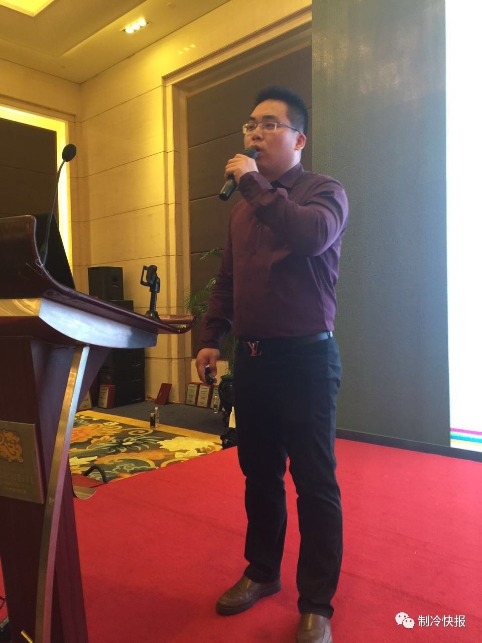 缇ら泟姹囪仛,缇ら泟浜戦泦鍏辫氨鍗庣珷