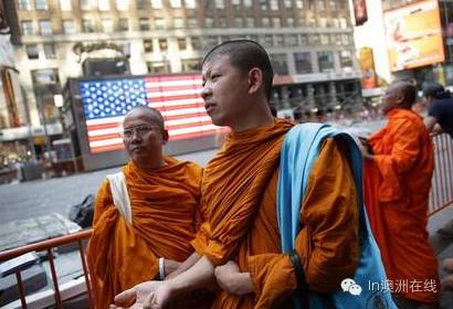 外国假和尚,中国假和尚来国外