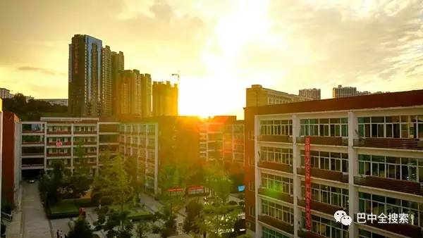 想考绵阳中学要在哪个初中读书,想在绵阳读小学