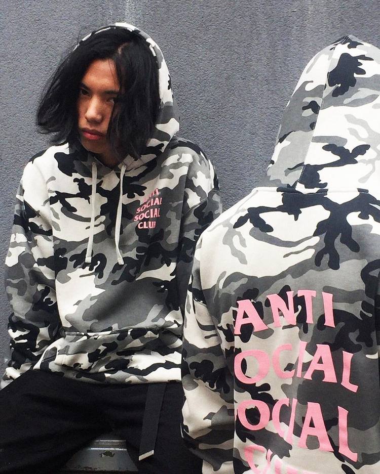 gd和侃爷照片,gd和侃爷都穿的靴子