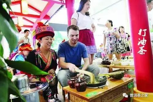 这才是普洱茶的正确做法,上热门普洱茶的花式喝法