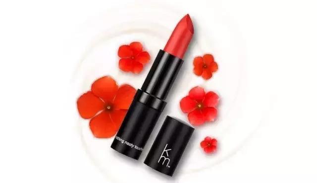 李健唱歌的变化,李健露脚踝