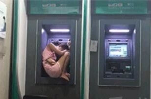 妹纸你告诉我，你这手速是怎么练的？