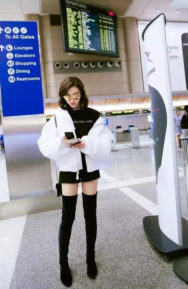 花了好几个亿都还在被黑的景甜，就这样洗个脸就红啦？！