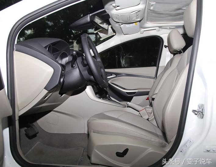 2017款福克斯碰撞测试,福克斯2017款按键解析