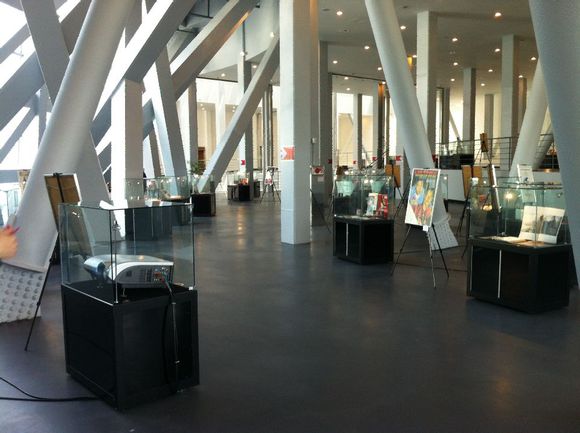 张国荣在韩国的影响力,韩国人看哥哥张国荣经典镜头