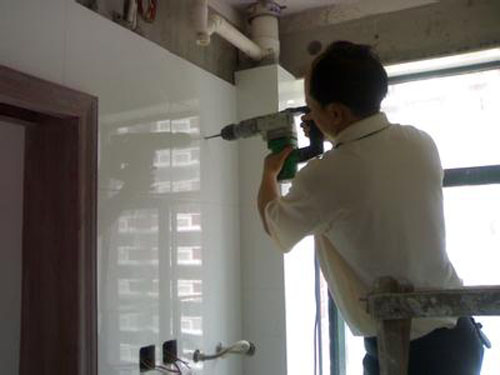 瓷砖打孔裂口会继续破下去吗,瓷砖打孔如何避免开裂