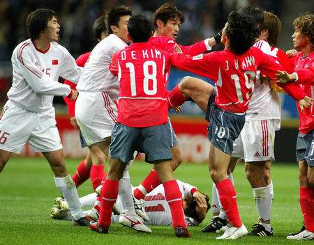 来中超的韩国球员,来中超踢球的国外球员什么心态