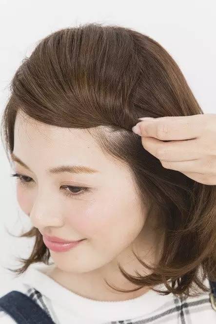 刘海妙招,有刘海的怎样让刘海更好看