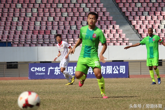 他是*疆新**首位转会身价超千万的本土球员，他说雪豹给了他展示机会