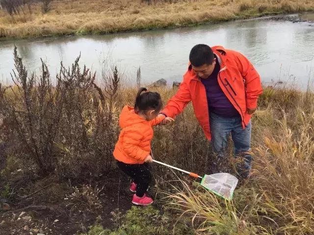 丈夫曲玉权除夕夜出警牺牲妻子：多想他再亲亲女儿亲亲我