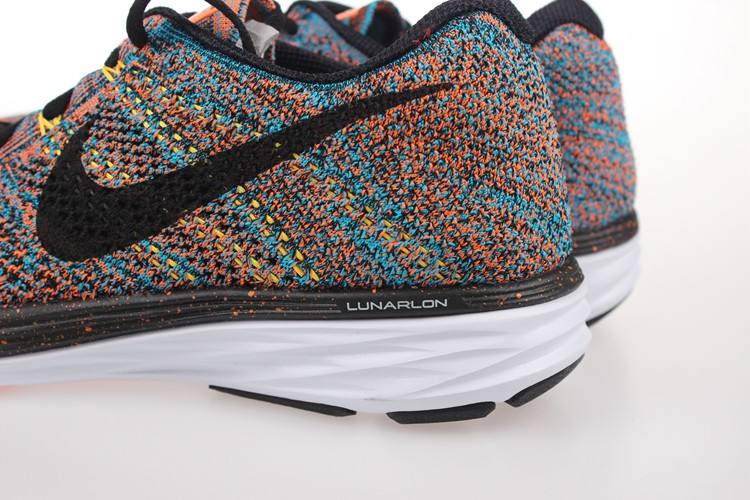 这些球鞋鞋底究竟都有什么奥秘呢?让我们来了解一下