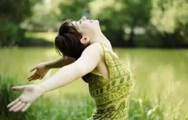 女王节好礼免费送,女王节全场活动好礼送不停