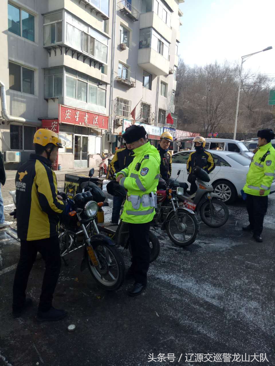 多部门开展交通秩序综合整治,交警持续开展交通秩序大整治行动