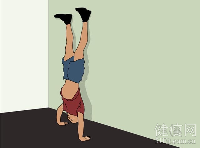 如何前空翻加落地滚,如何前空翻不摔