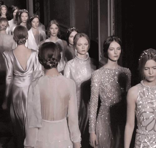 全世界最好用的粉底液口红,资生堂haku臻白无瑕养肤粉底液