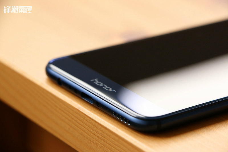 荣耀v9和一加3t哪个性能好,荣耀v9和一加3t哪个好玩