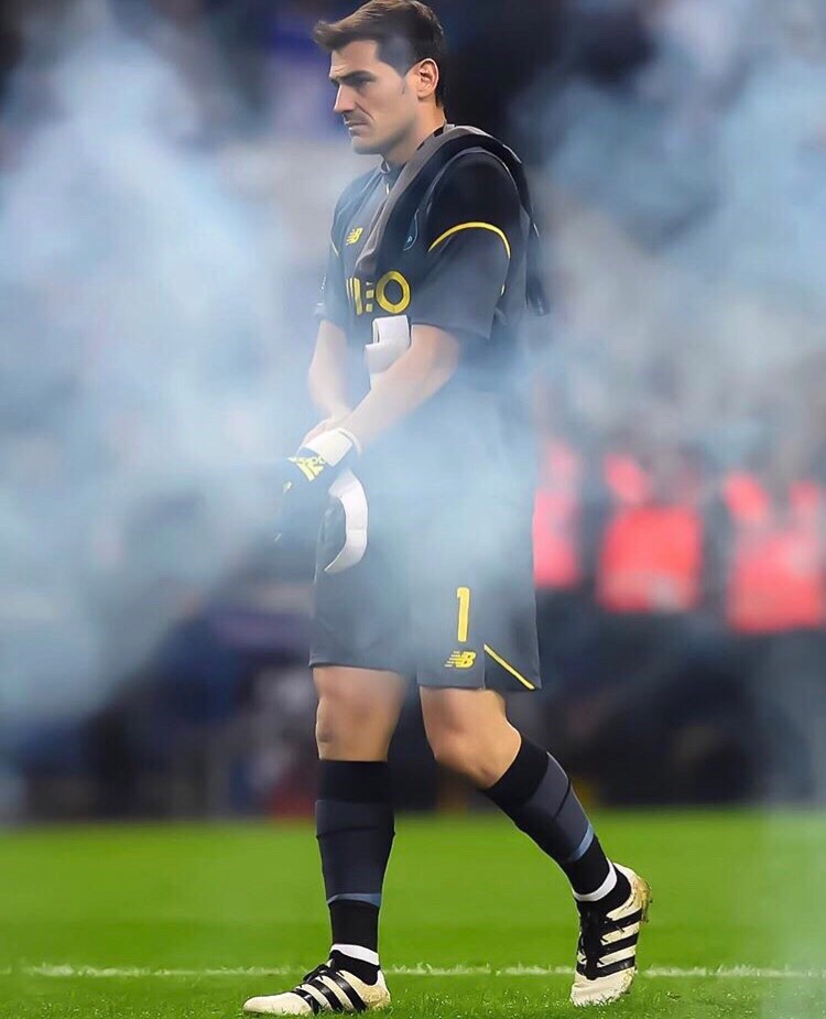 足坛十大经典壁纸,足球联赛经典图片壁纸