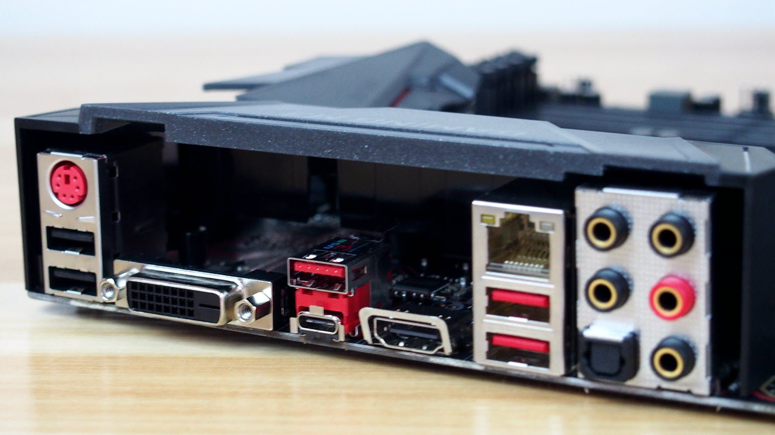 装机需要的是冷静，帮老友装一台完虐H1Z1的“幻觉”