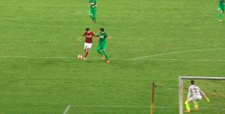 是谁让郑智又怒又无语？这个黑衣法官原来真姓黑！据说后台很硬