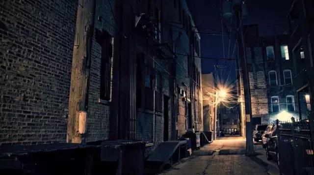 女主播被虐待毁容,女主播被虐三小时后续