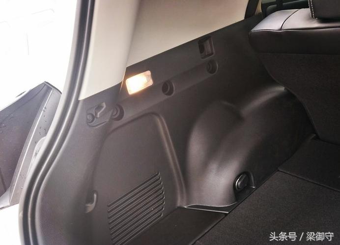 女女大白来报道，妹子浅谈2.5精英版荣放提车感受