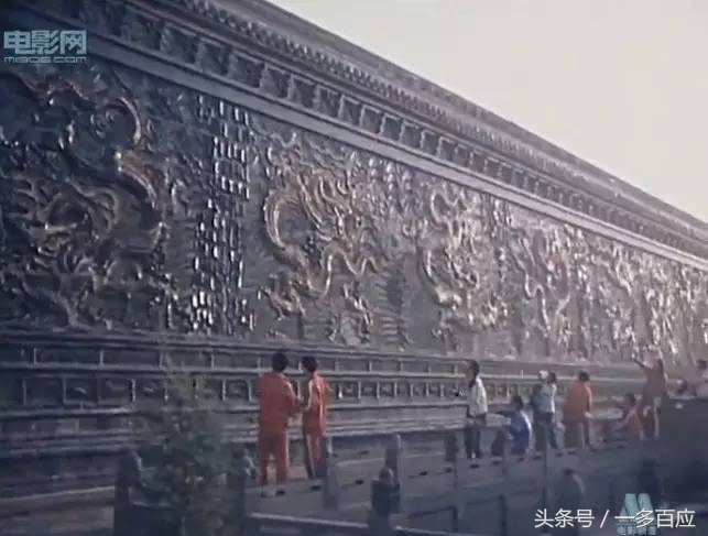 跟着山西太原第一部彩色故事片，穿越回1982年的三晋大地