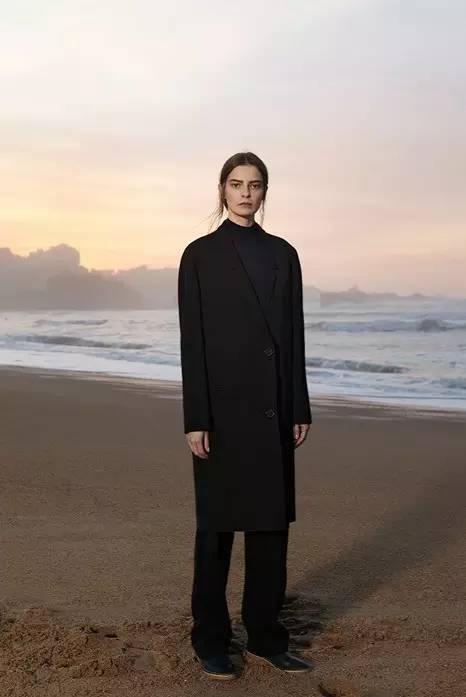 必买的大牌单品,衣橱必买的100件单品