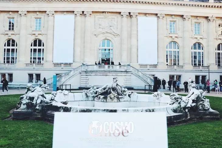 t版型裙子显瘦,t型身材显瘦高腰连衣裙