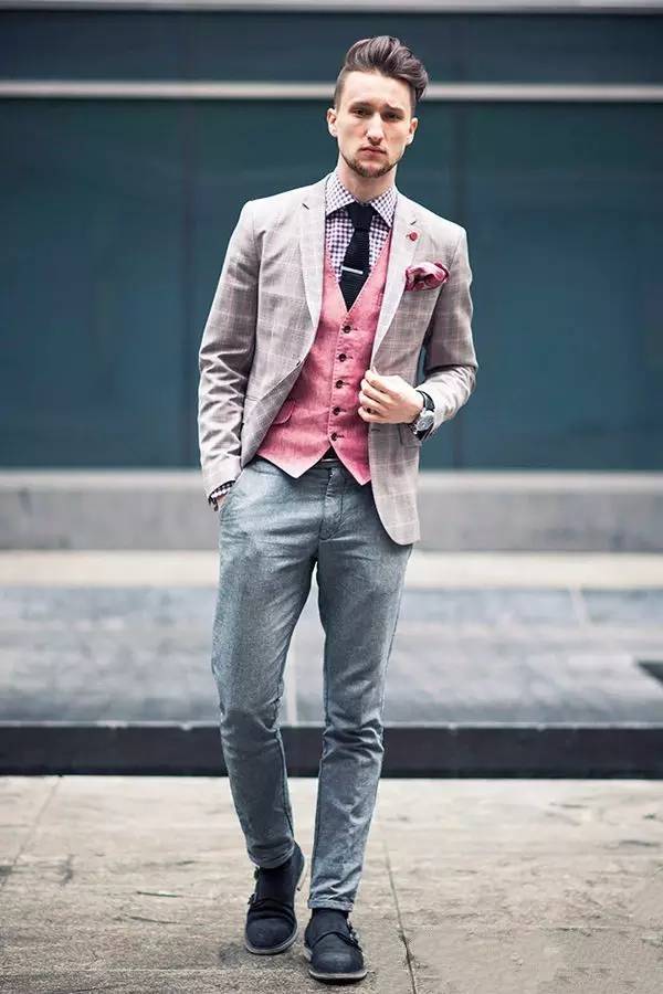 今年最新款的男装搭配,男装的各种色系穿搭你值得拥有
