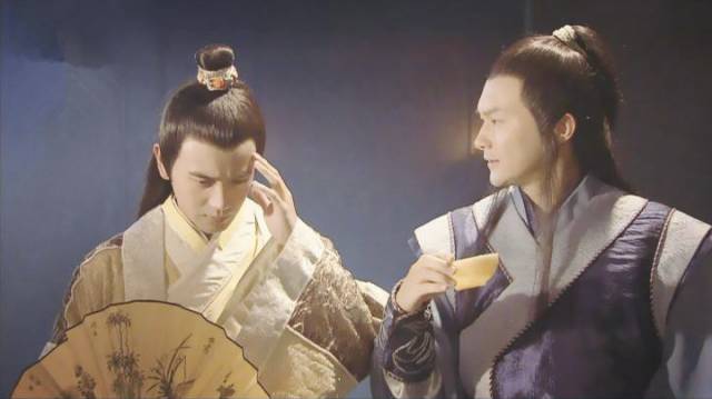 张智尧白发盛世美颜,陌上人如玉公子世无双张彬彬