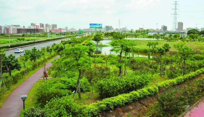 汕头核心地标小公园,汕头市八大公园