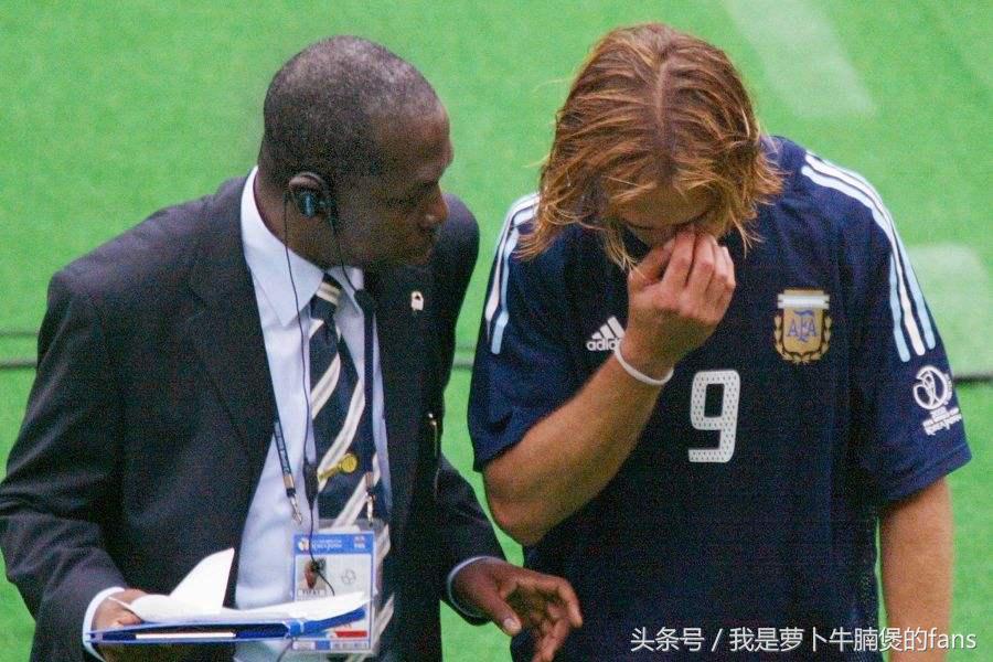 为什么足球越来越商业化,足球商业化的利弊问题